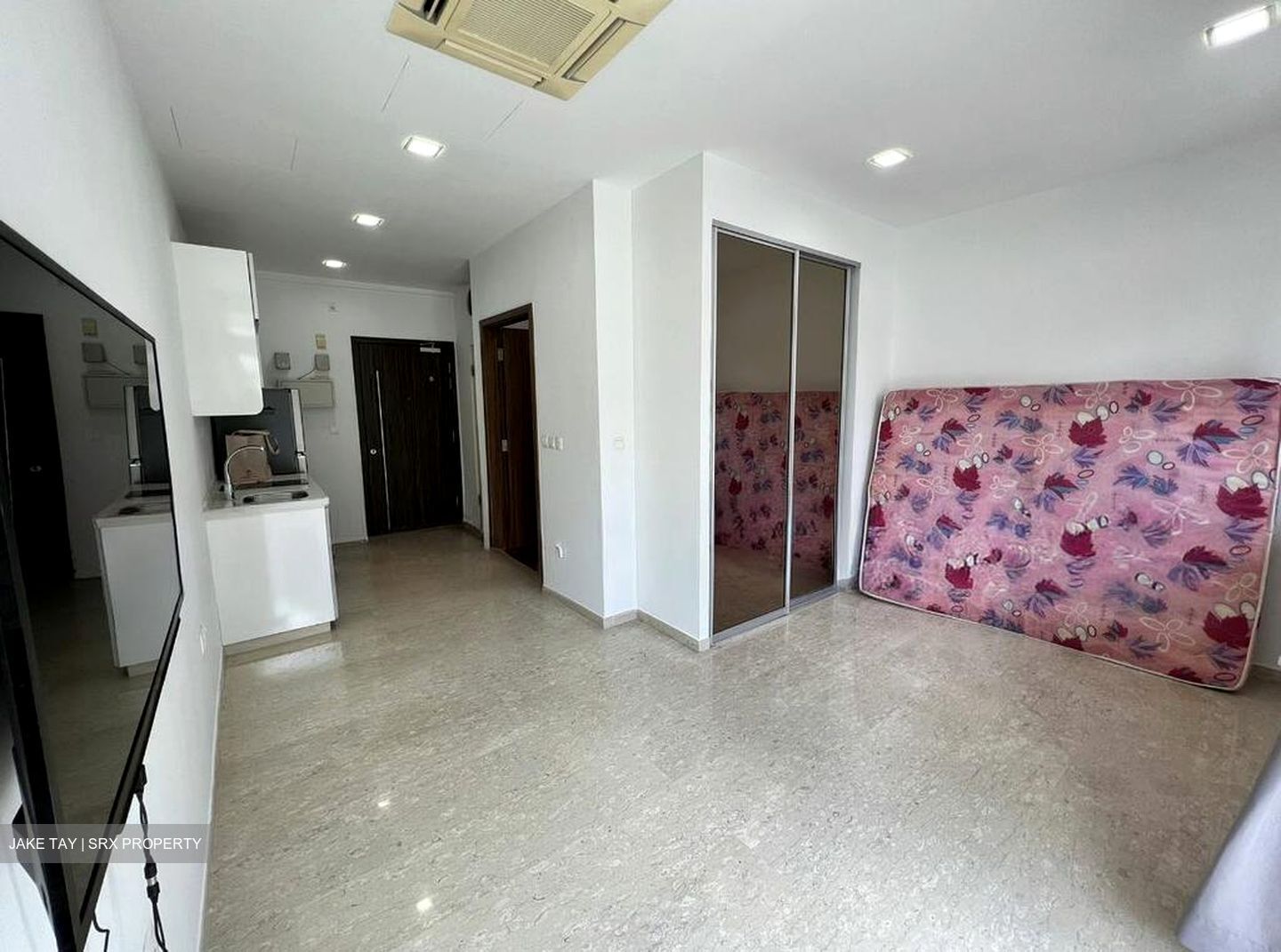 Suites @ Eastcoast (D15), Condominium #503211281